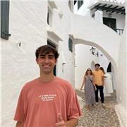 He dado clases particulares de inglés a estudiantes jóvenes